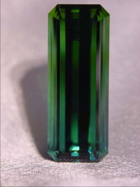 green-tourmaline-diamond-gold-02